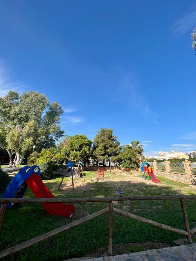 Sinforosa Park Apartments Τορεβιέχα Εξωτερικό φωτογραφία
